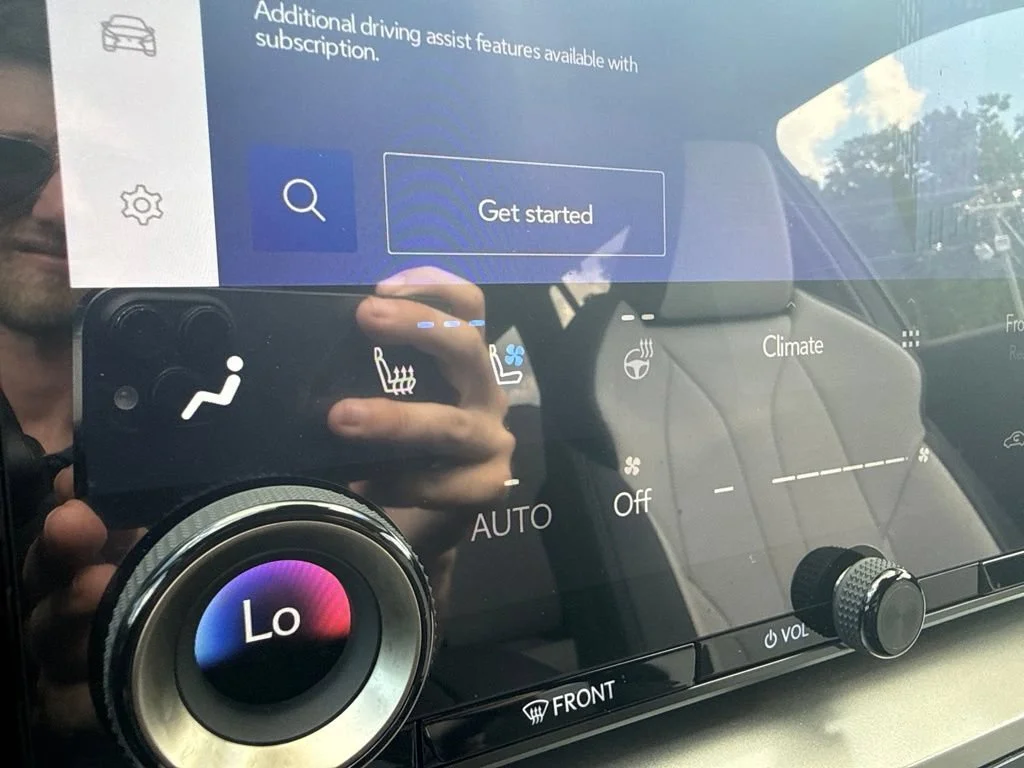 Used 2025  Lexus TX 500h F SPORT Premium image 23