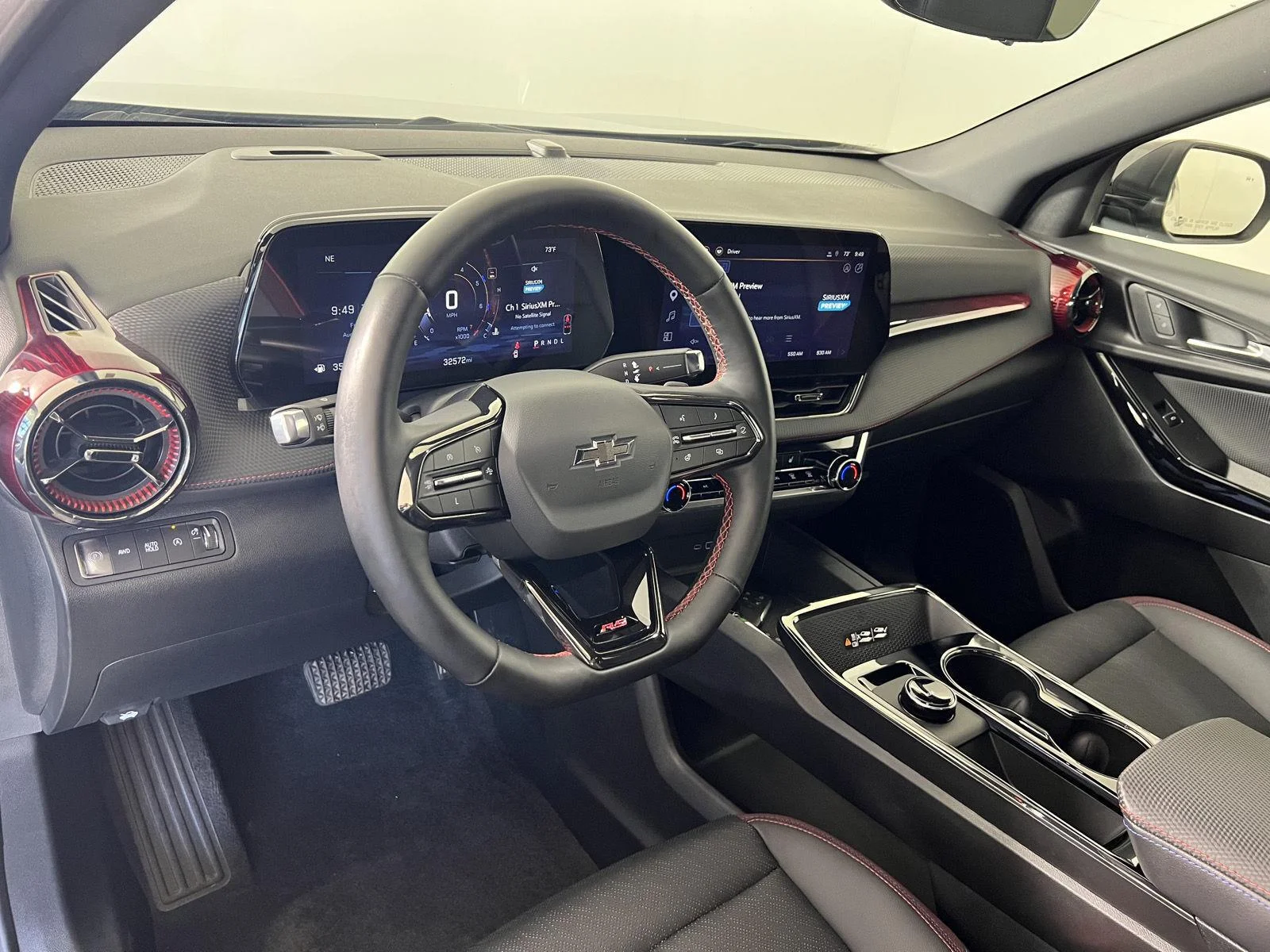 Used 2025 Sterling Gray Metallic Chevrolet RS image 4