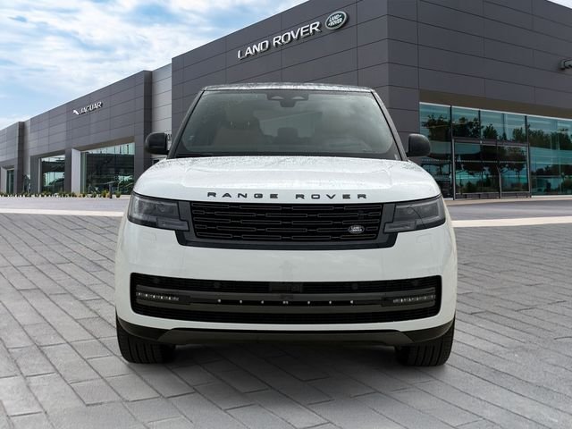 New 2026 Fuji White Land Rover SE image 8