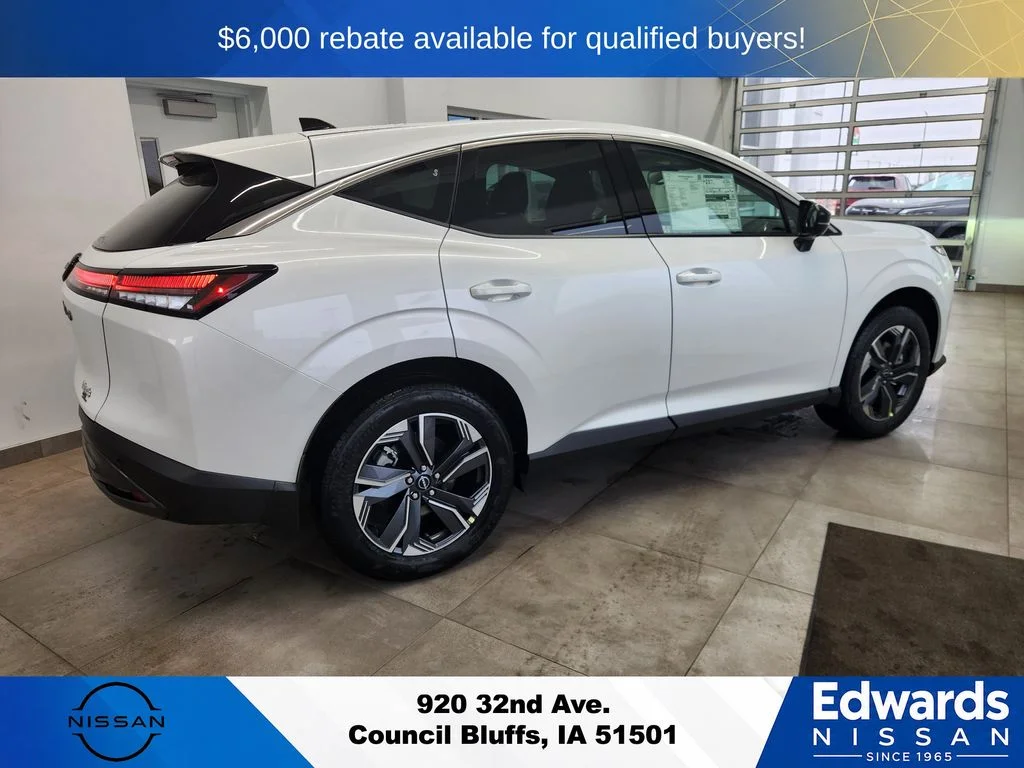 New 2026 Everest White Pearl TriCoat Nissan SL image 7