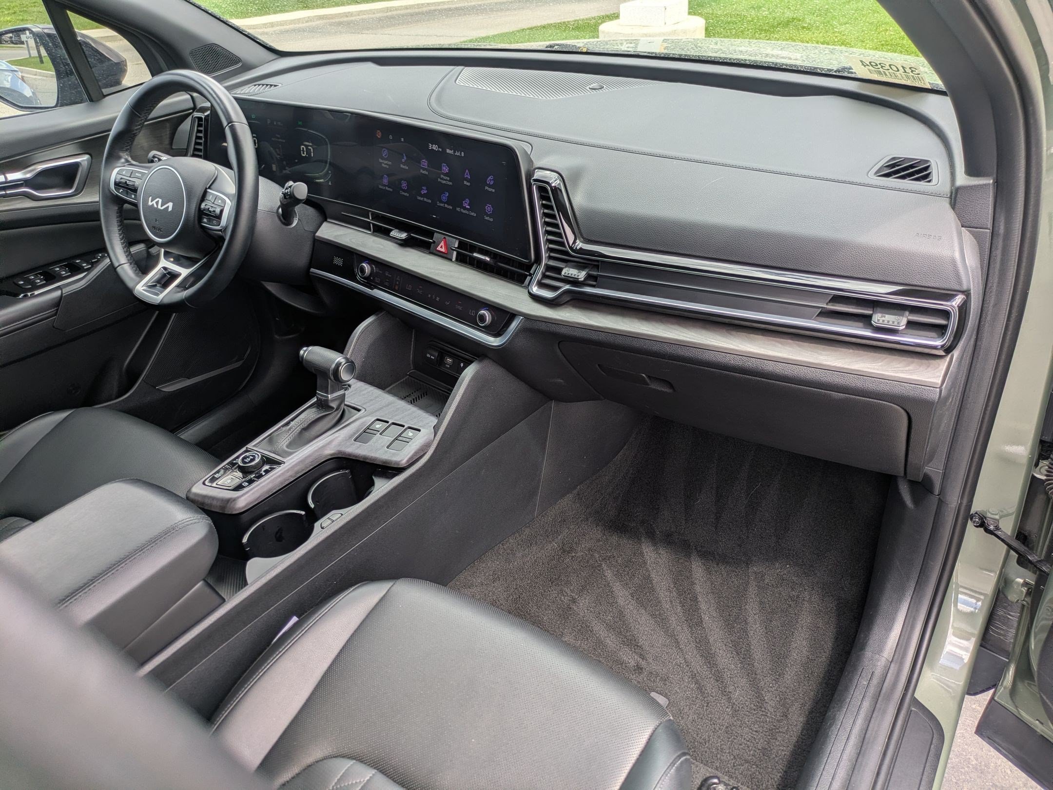 Used 2024 Jungle Green Kia X-Line image 32