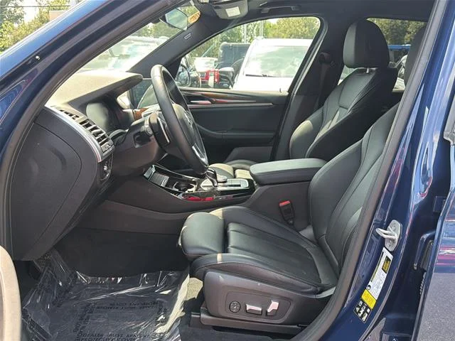 Used 2023 Phytonic Blue Metallic BMW  image 9