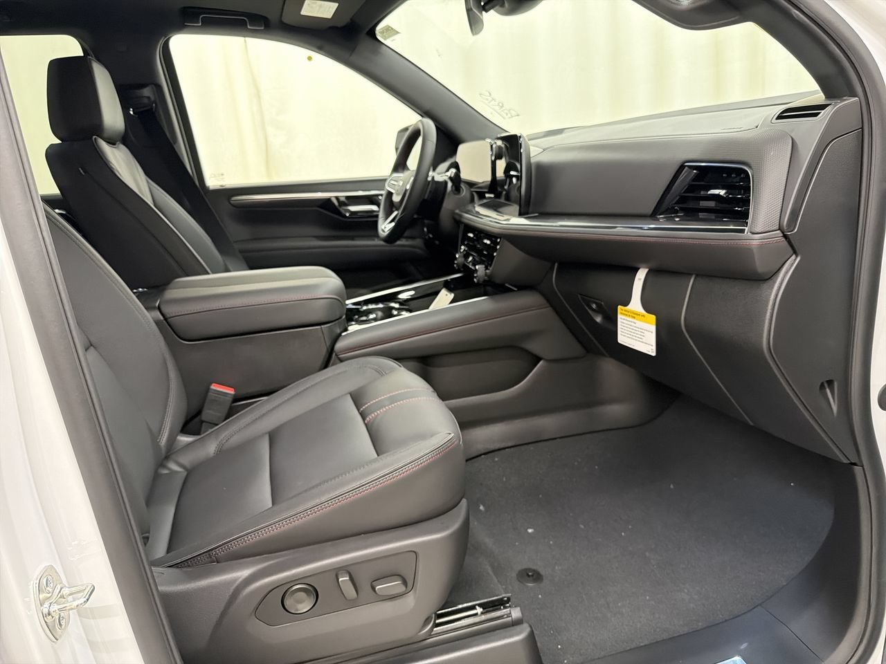 2026 Chevrolet Tahoe RST - Photo 15