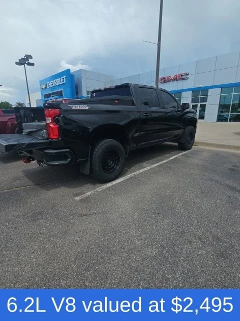 Used 2022 Black Chevrolet LT Trail Boss image 3