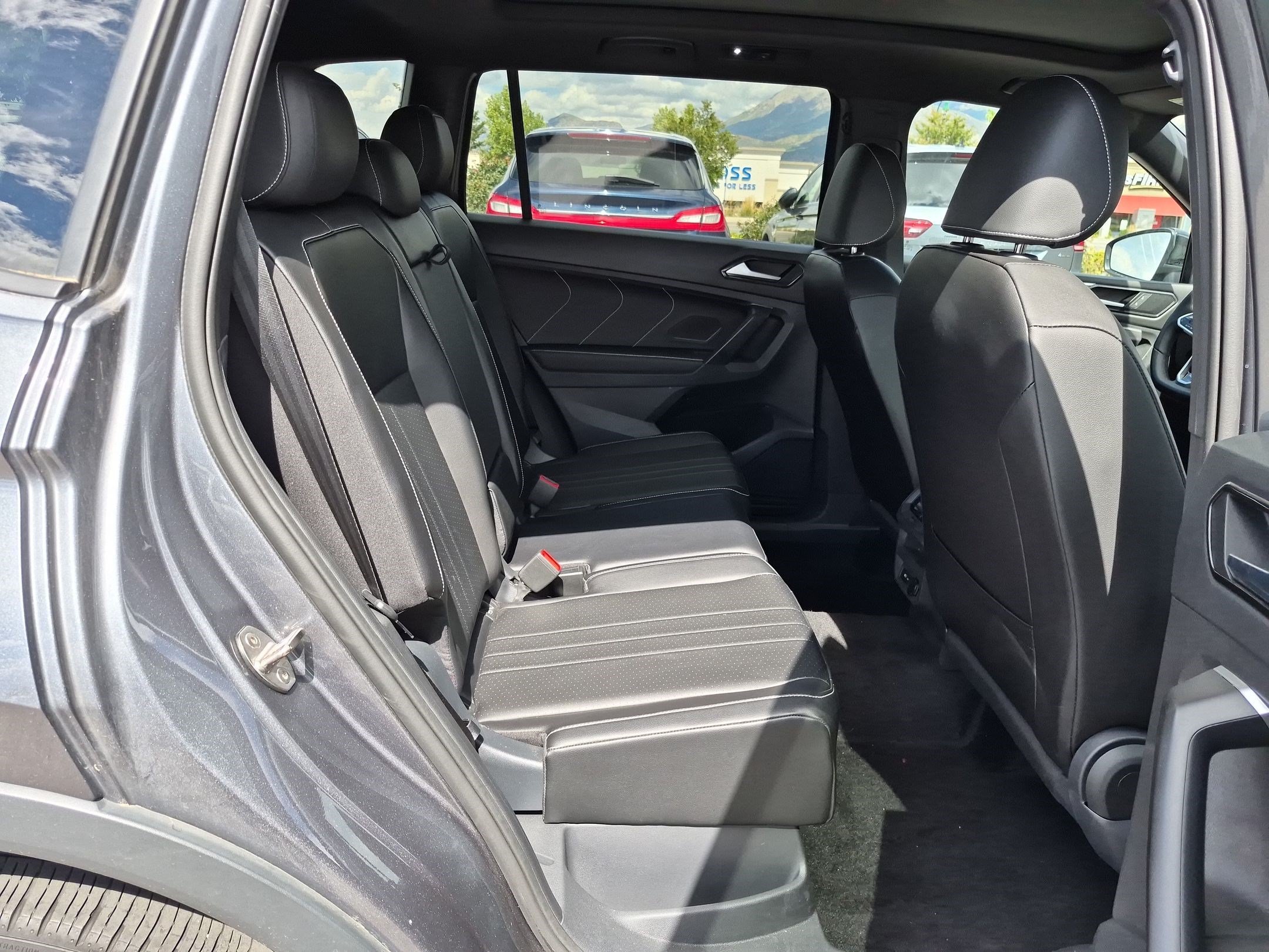 Used 2024 Platinum Gray Metallic Volkswagen SE R-Line Black image 30