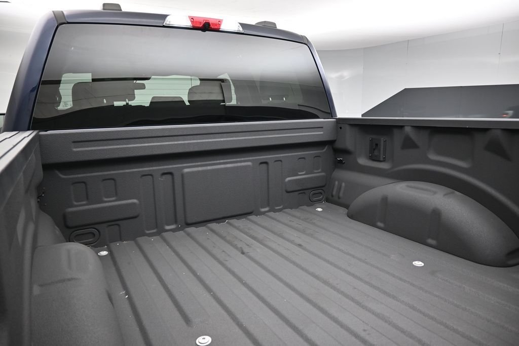 Used 2024 Blue Ford XLT image 22