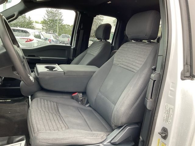 Used 2021 White Ford XL image 30