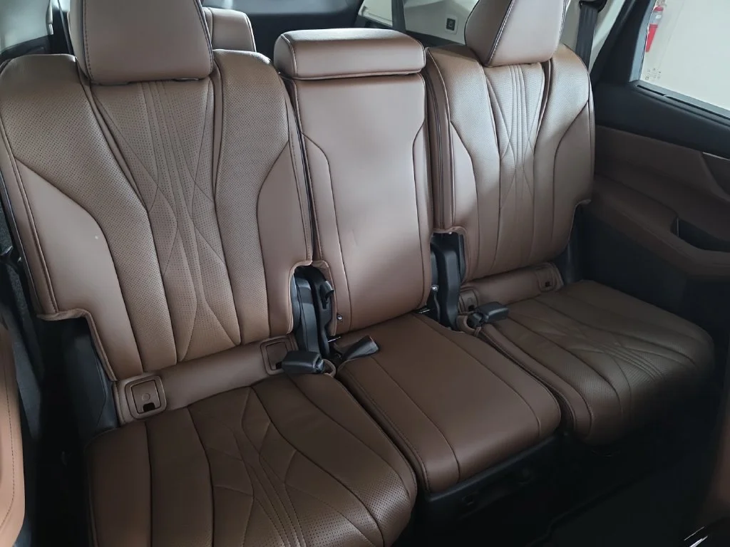 Certified Used 2026 Liquid Carbon Metallic Acura Advance Package image 21