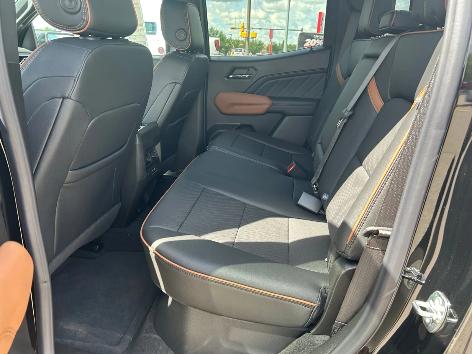 New 2026 Onyx Black GMC AT4 image 17