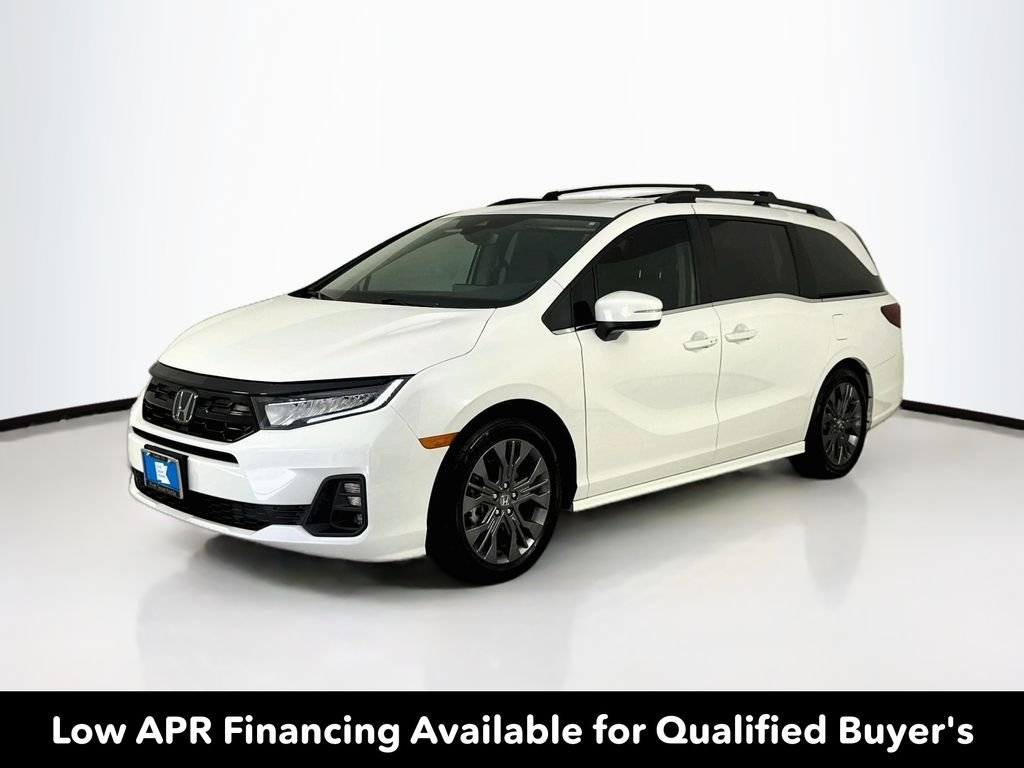 Certified Used 2026 Platinum White Pearl Honda Touring image 3