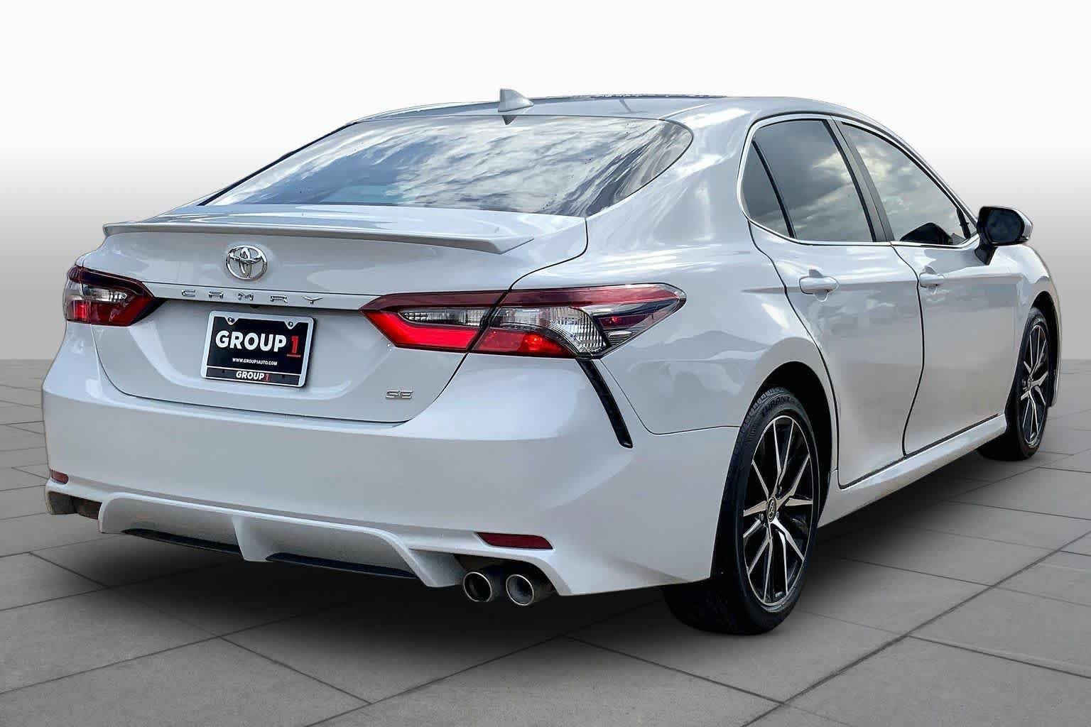 Used 2023 Ice Edge Toyota SE image 13