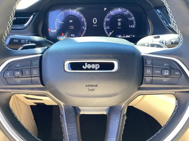 New 2027 Steel Blue Jeep LIMITED 4X4 image 13