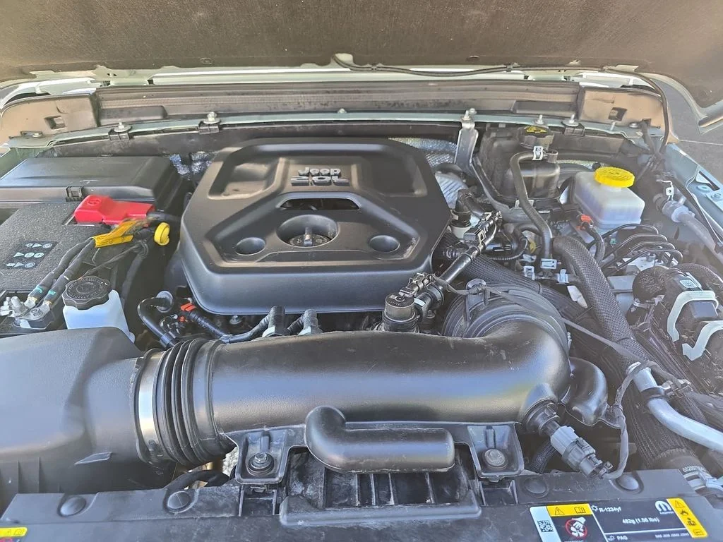 Used 2024 Gray Jeep Sport S image 29