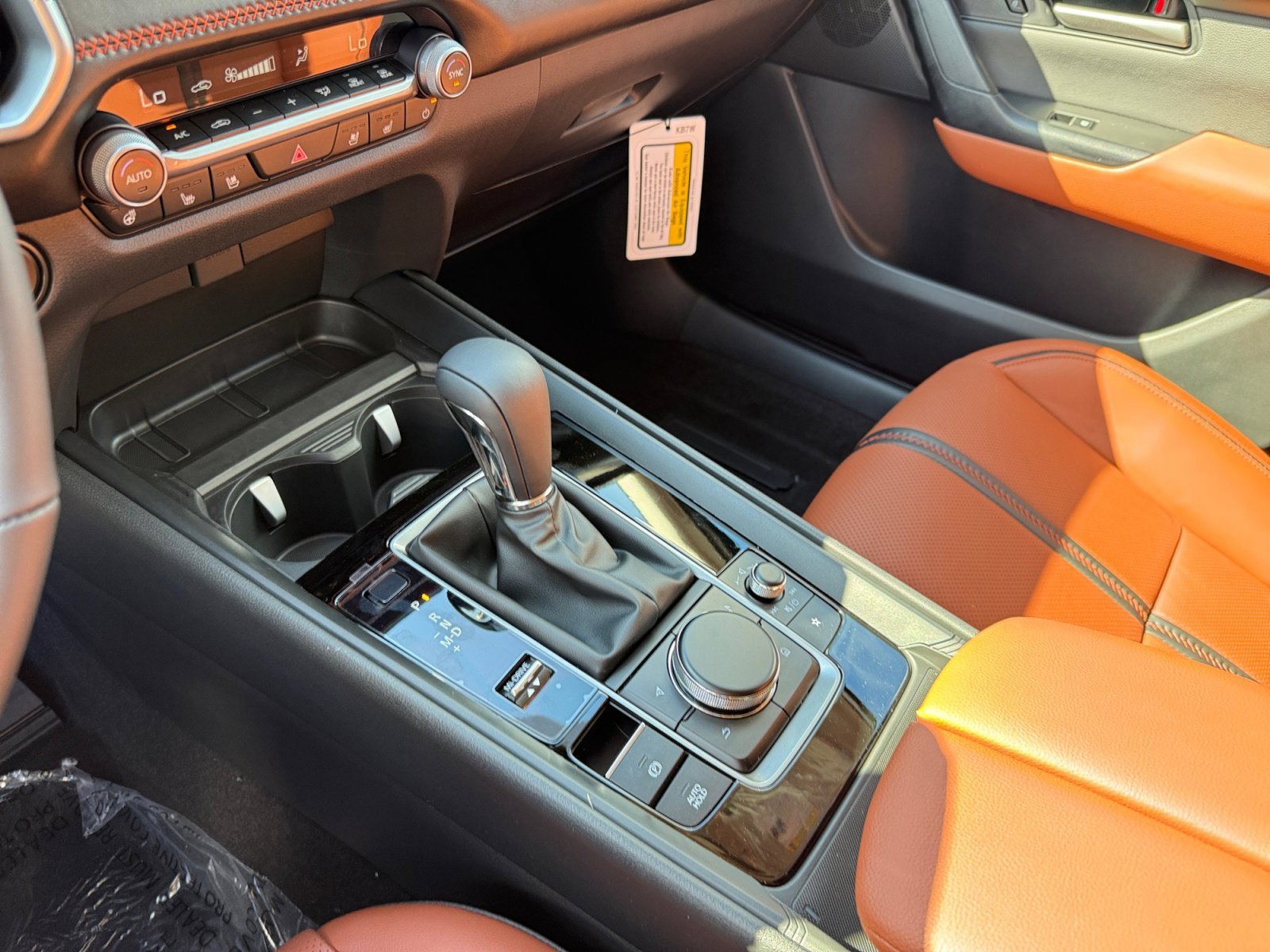 2025 Mazda CX-50 Premium - Photo 13