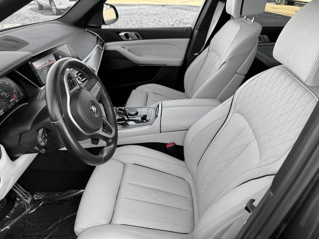 Used 2023 Green BMW M50i image 27
