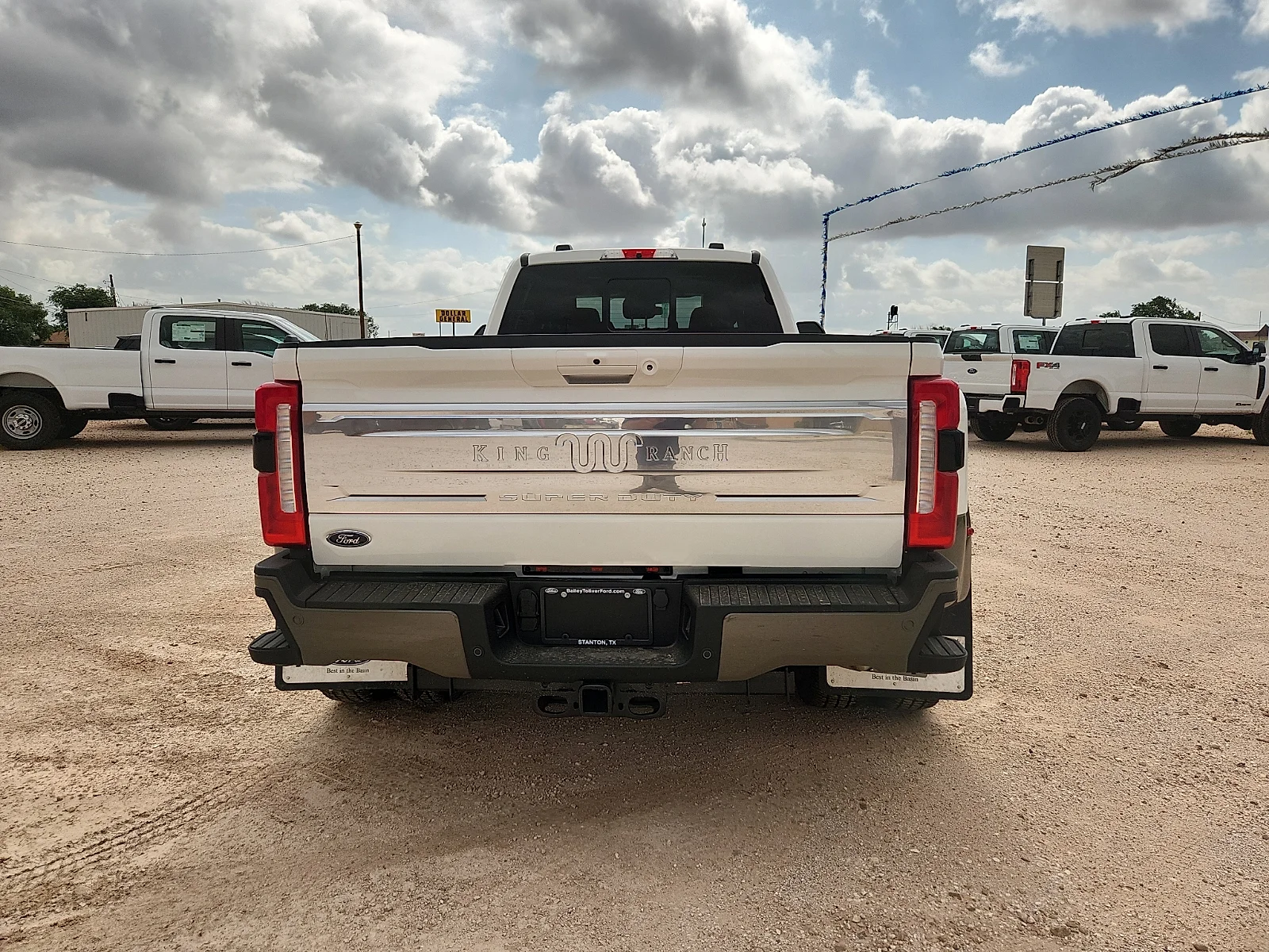 New 2026 Star White Metallic Tri-Coat Ford F-350® King Ranch® image 6