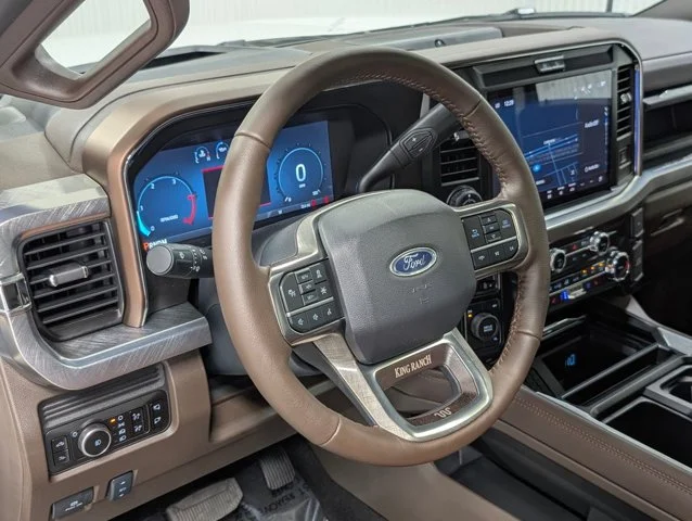 New 2026 Star White Metallic Tri-Coat Ford F-350® King Ranch® image 53