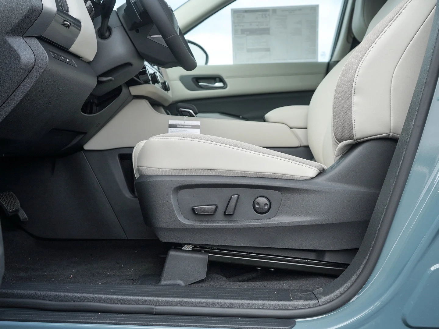 New 2026 Baltic Teal Nissan SL image 18