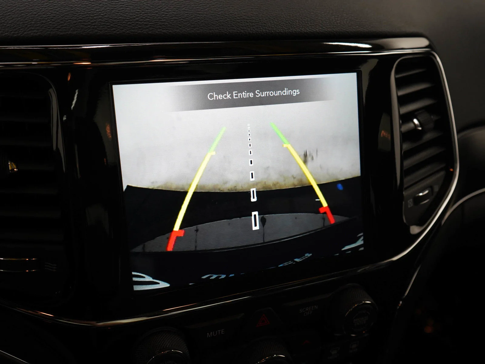 Used 2021 Diamond Black Crystal Pearlcoat Jeep Limited image 22