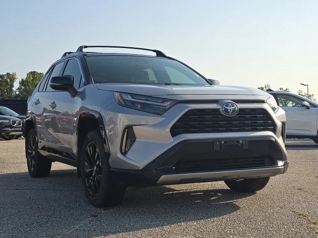 Used 2022 Silver Toyota XSE image 7