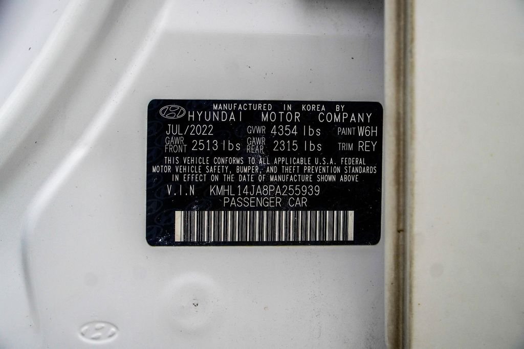 Used 2023 White Hyundai SEL image 45