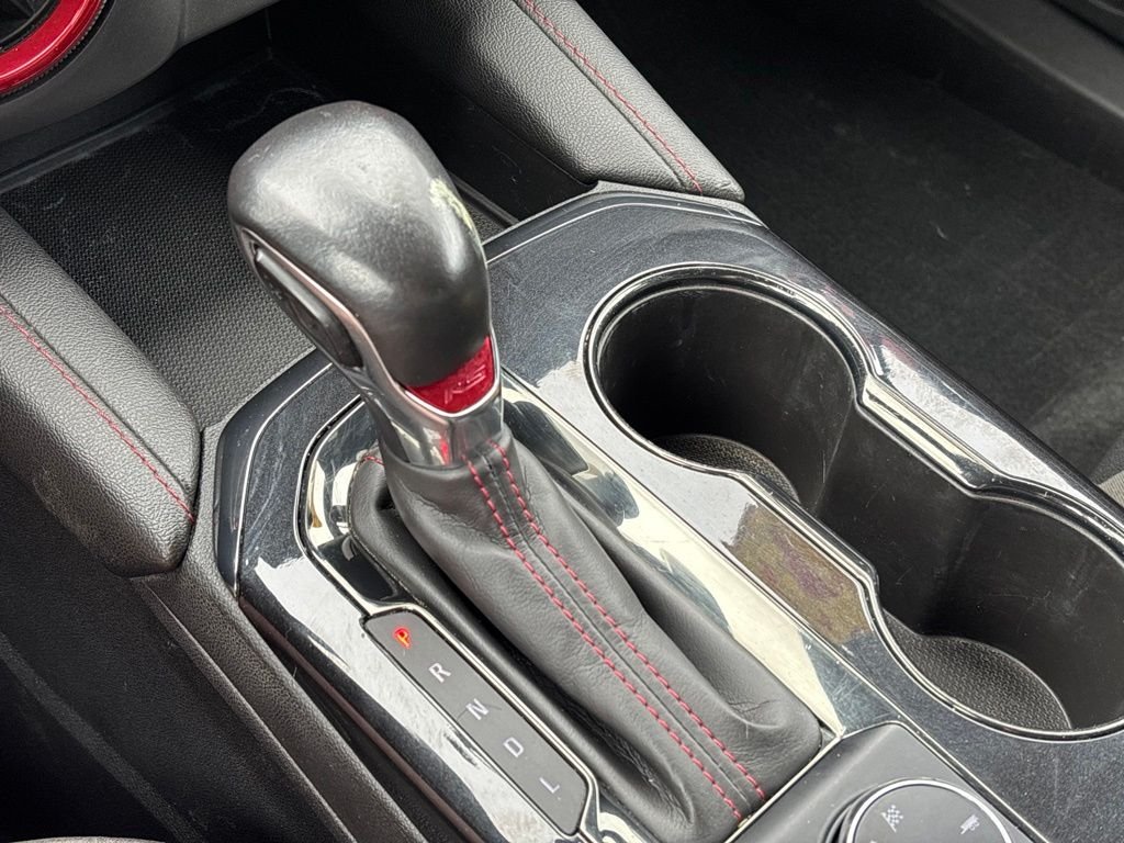 Used 2022 Red Chevrolet RS image 36