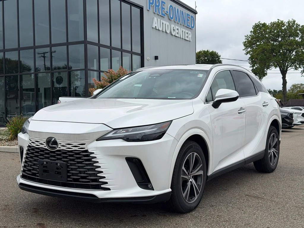 Used 2024 White Lexus 350 Premium image 1
