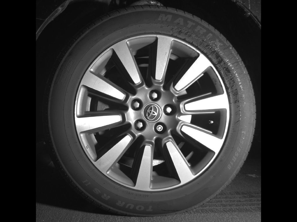 Used 2018 Black Toyota XLE image 24
