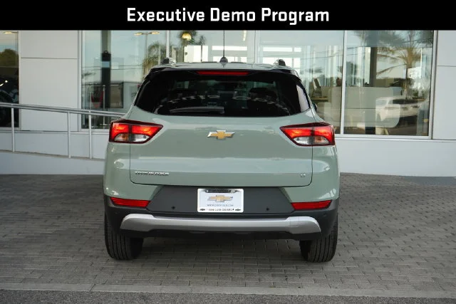 Used 2026 Cacti Green Chevrolet LT image 7