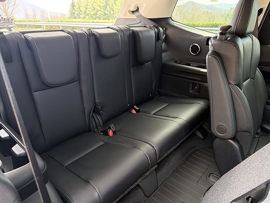 2026 Subaru Ascent Onyx Edition-Touring - Photo 23