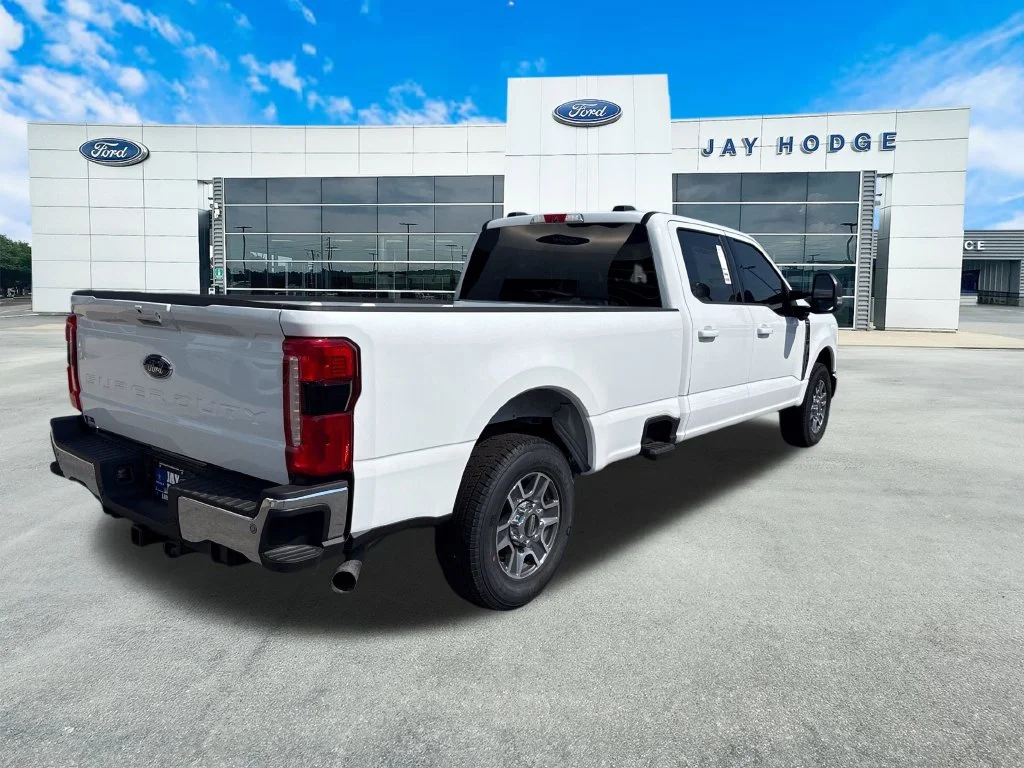 2026 Ford F-250 Super Duty Lariat - Photo 6