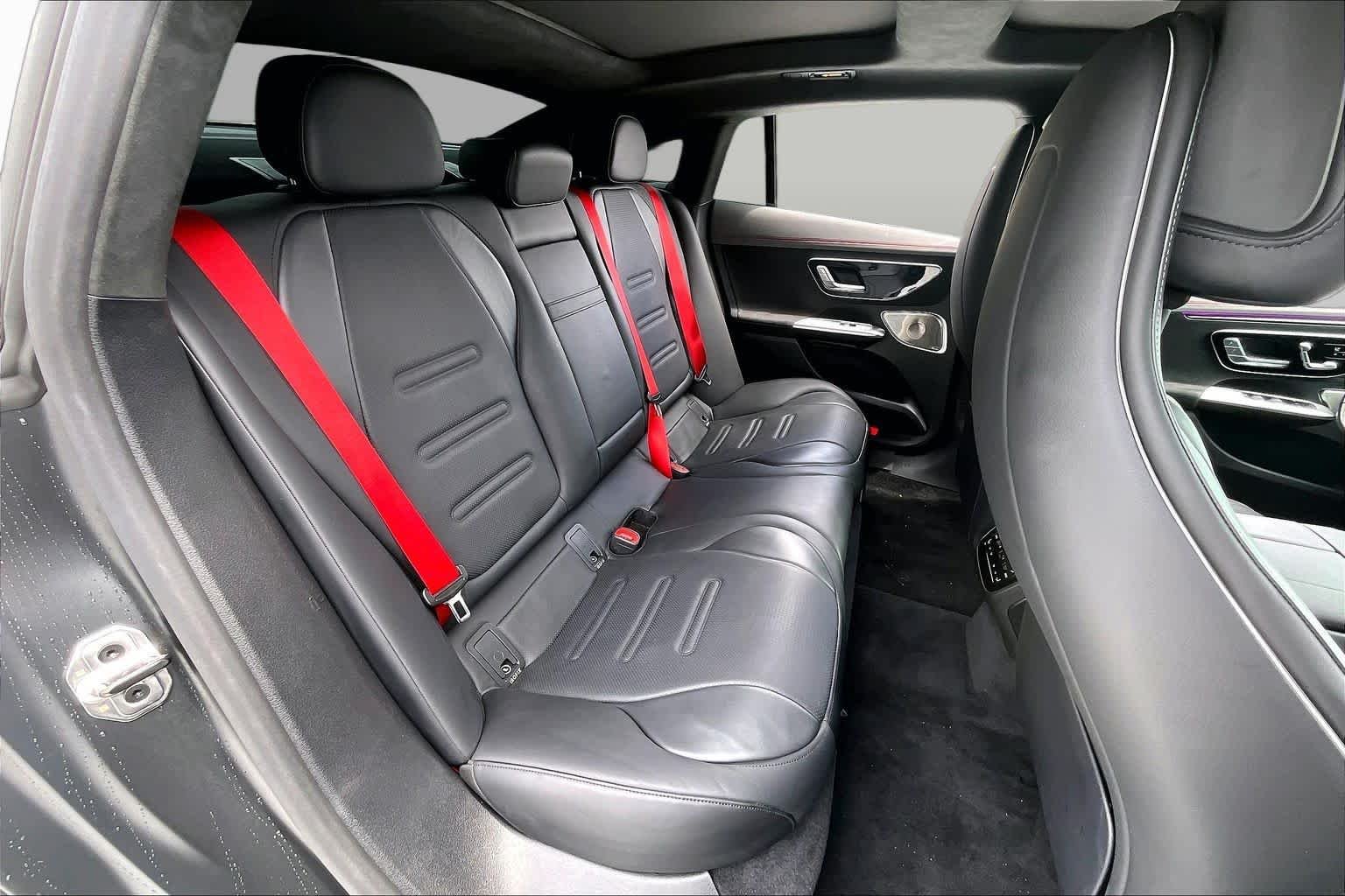 Used 2023 MANUFAKTUR Graphite Grey Magno Mercedes-Benz AMG® EQE image 19