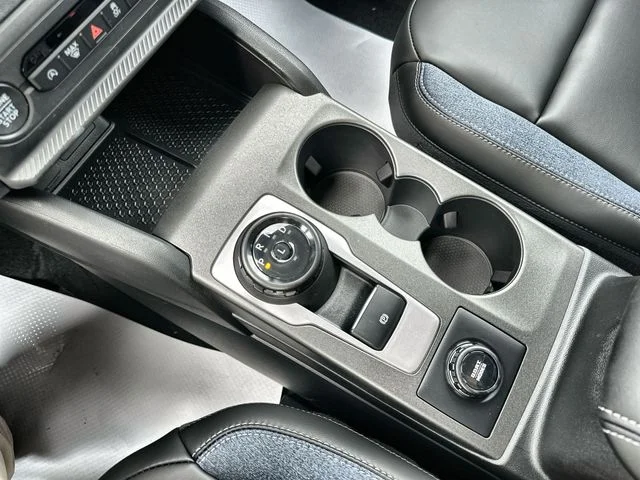 New 2026 Azure Gray Metallic Tri-Coat Ford Outer Banks® image 23
