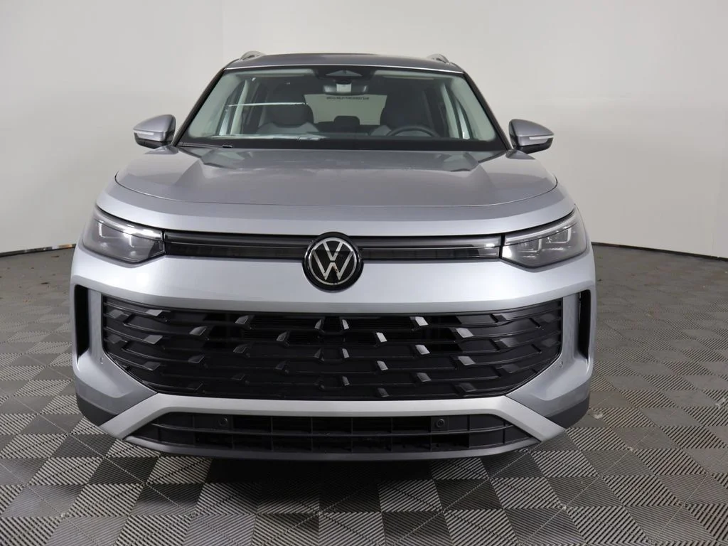 New 2025 Silver Volkswagen 2.0T S image 8