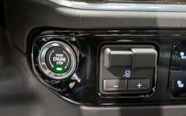 2026 Chevrolet Silverado 1500 LT - Photo 22