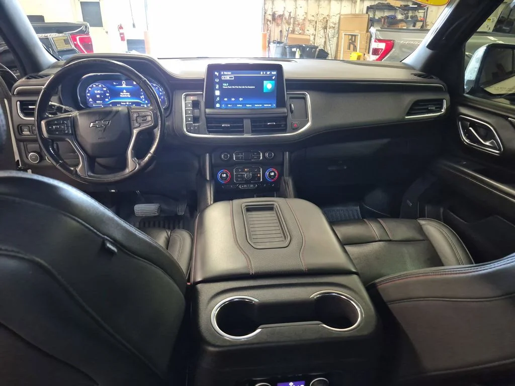Used 2022 Iridescent Pearl Tricoat Chevrolet RST image 21