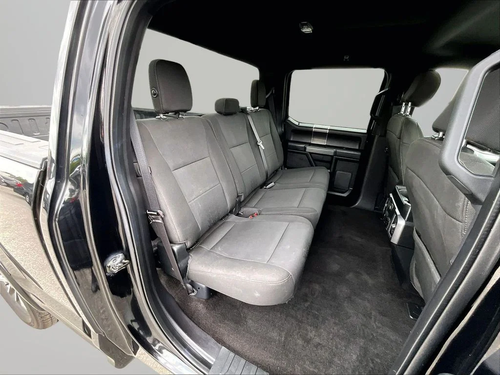 Used 2018 Black Ford XLT image 29