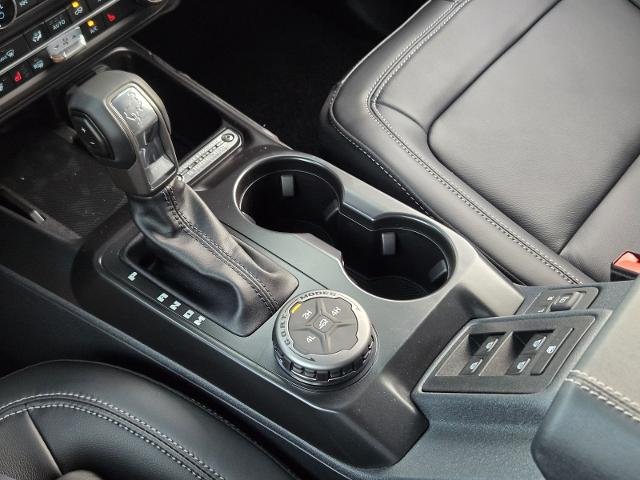 New 2026 Avalanche Gray Ford Outer Banks® image 34