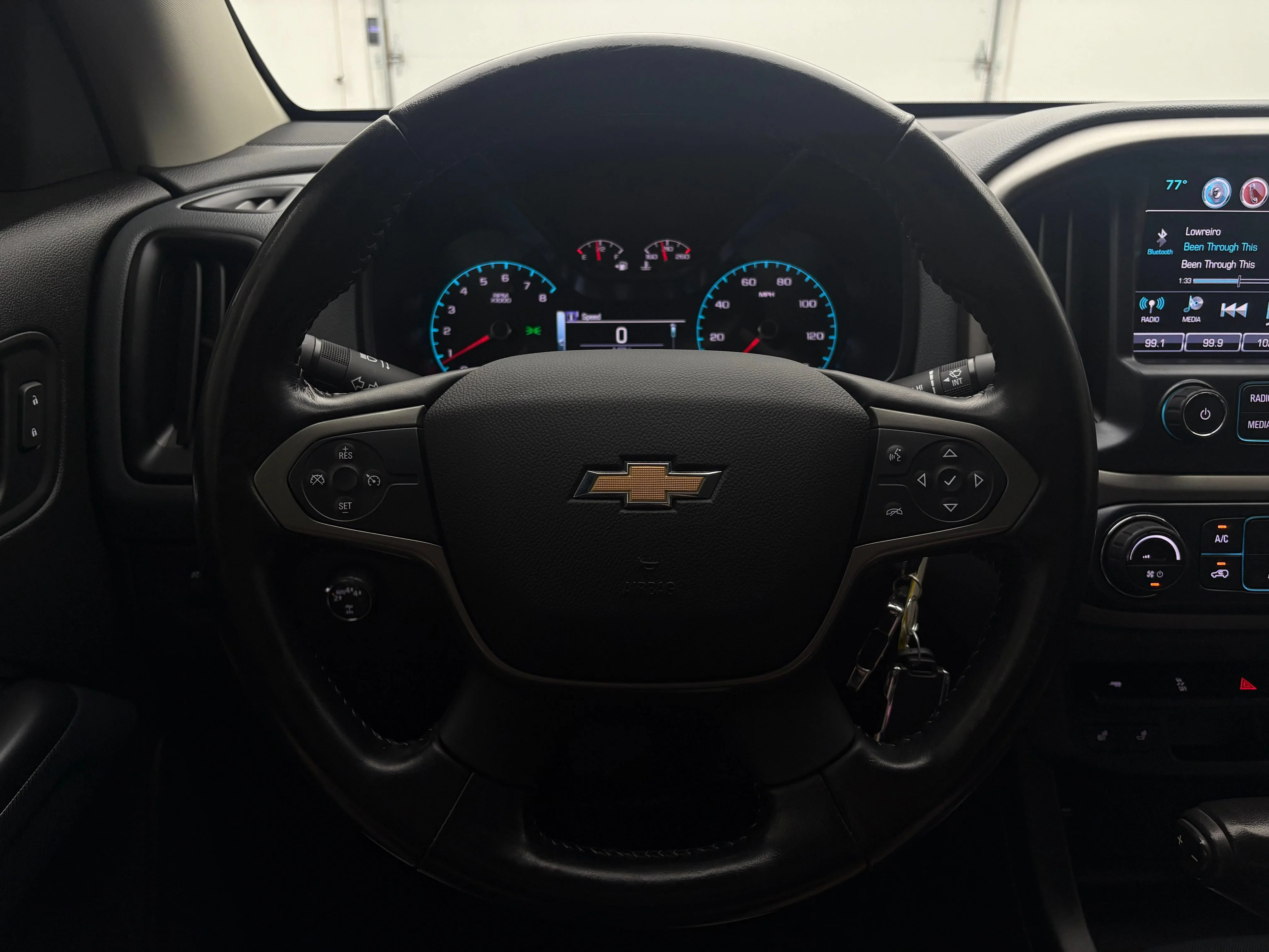Used 2018 BLACK Chevrolet 4WD Z71 image 19