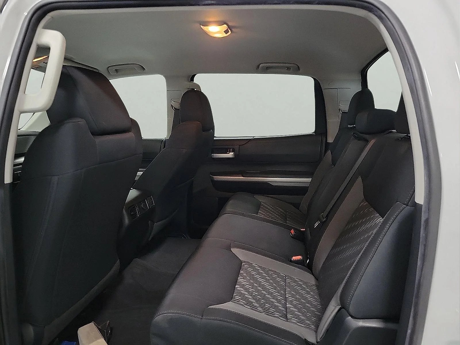 Certified Used 2020 White Toyota SR5 image 10