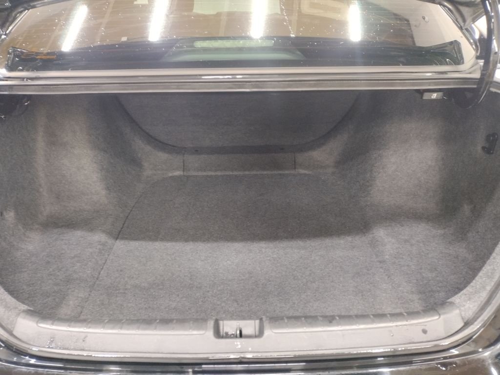 Used 2020 Black Honda LX image 16