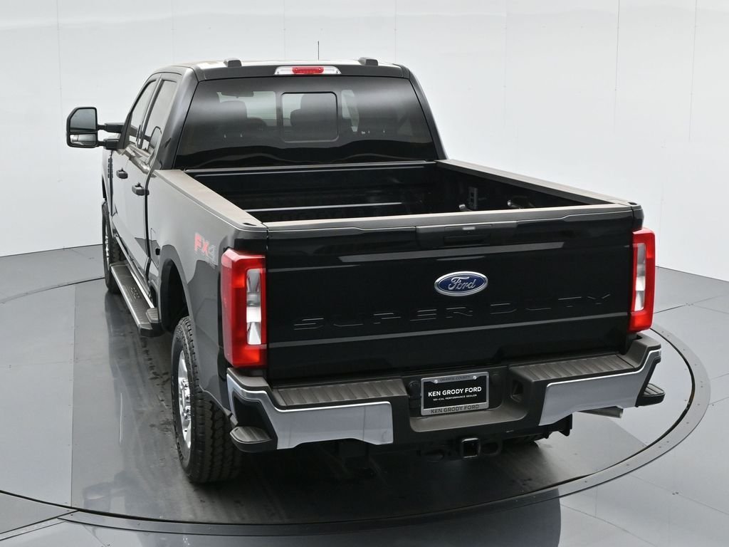 Certified Used 2024 Black Ford XLT image 43