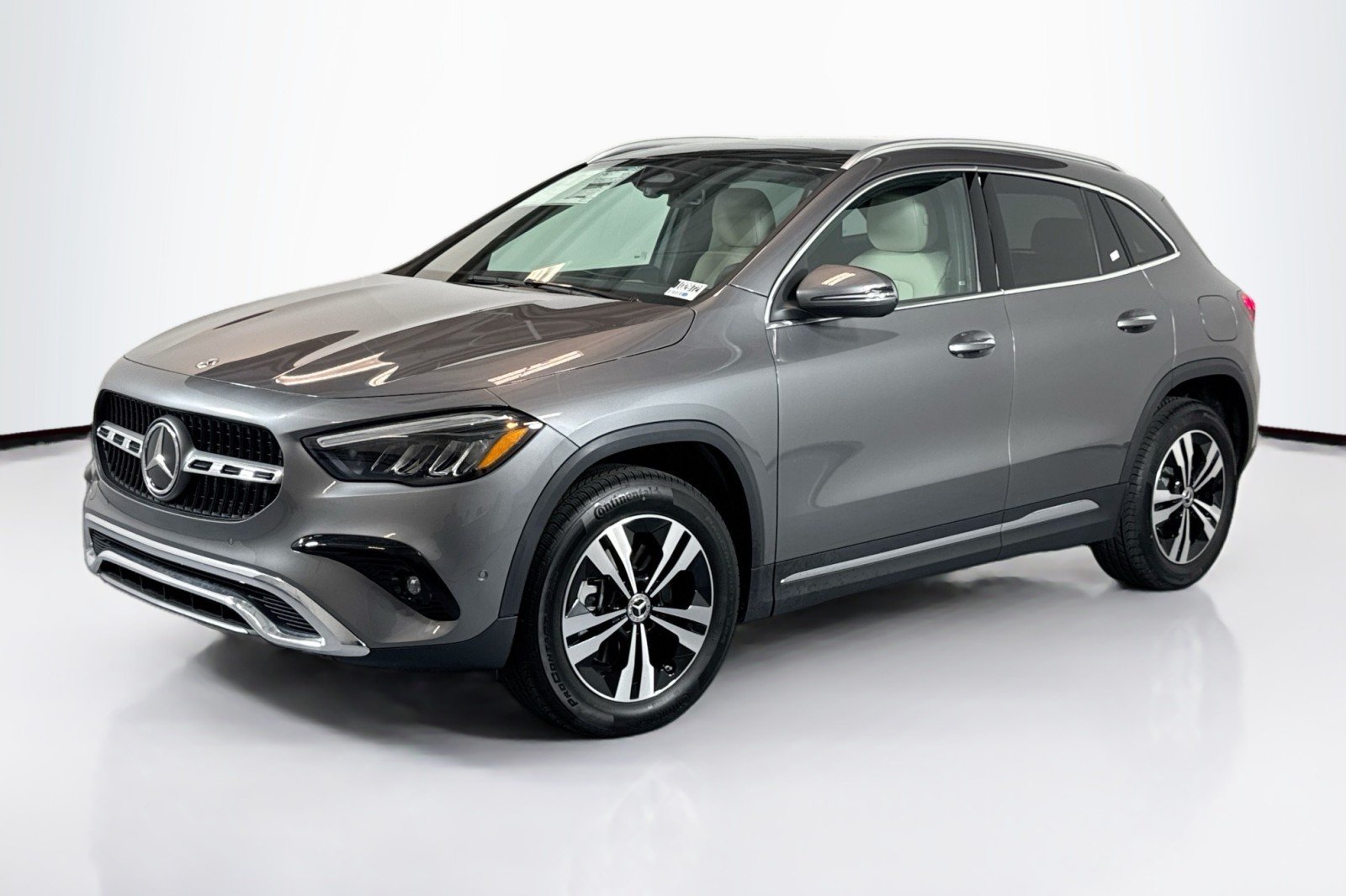 2026 Mercedes-Benz GLA GLA 250's photo