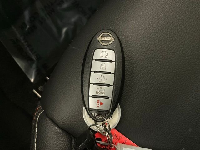 Used 2023 White Nissan 2.0 SR image 27