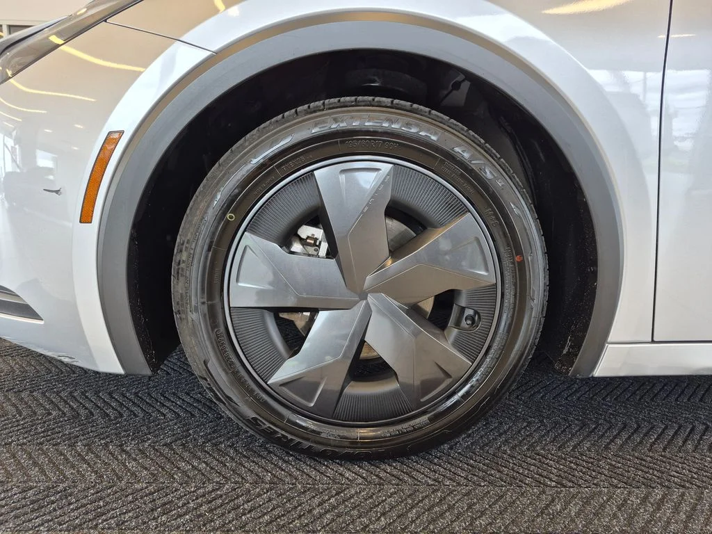Used 2025 Gray Toyota LE image 12