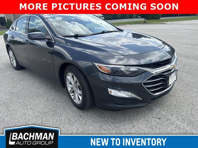 Used 2020 Chevrolet Malibu 1LT with VIN 1G1ZD5ST5LF006418 for sale in Jeffersontown, KY