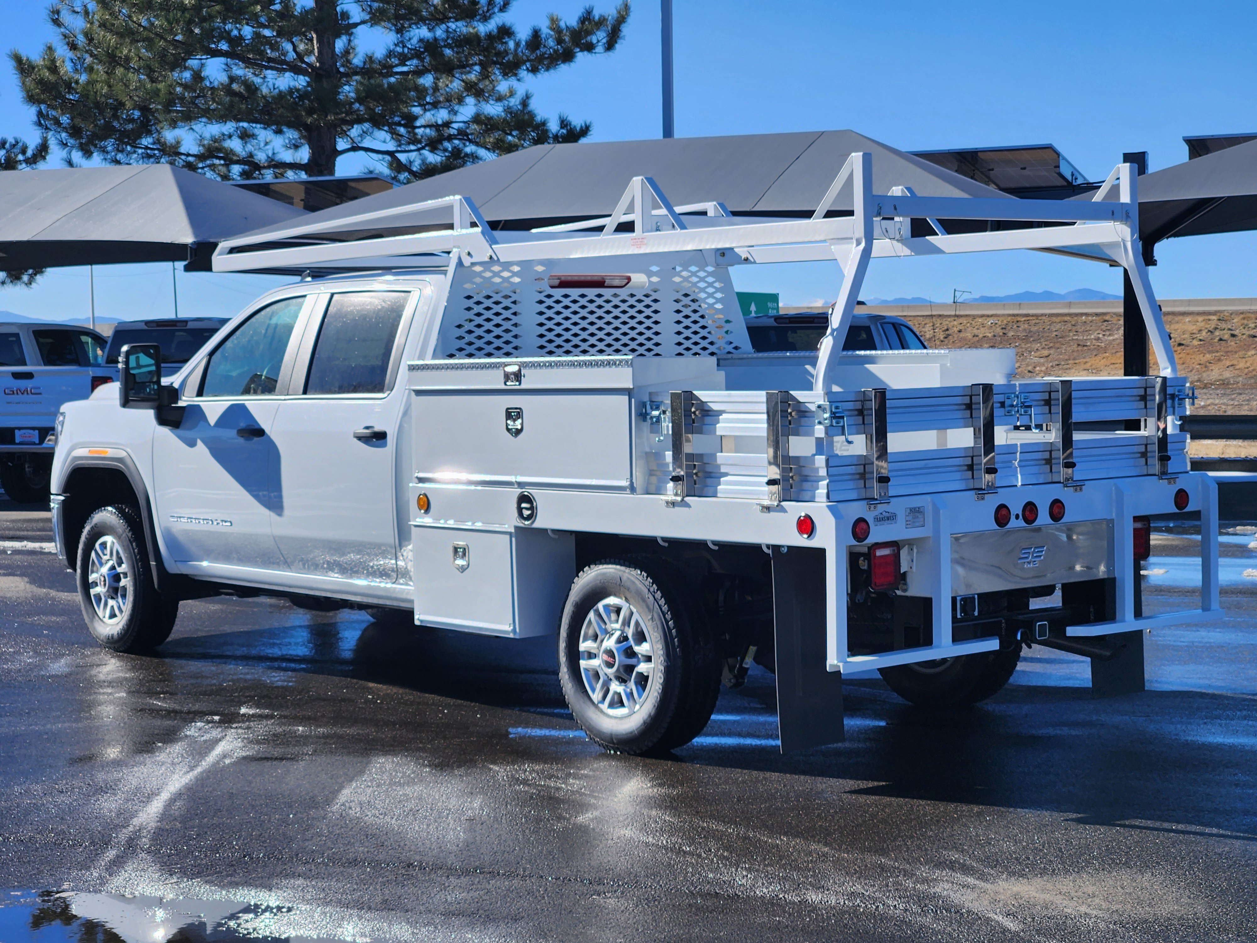2026 GMC Sierra 2500HD Pro - Photo 3