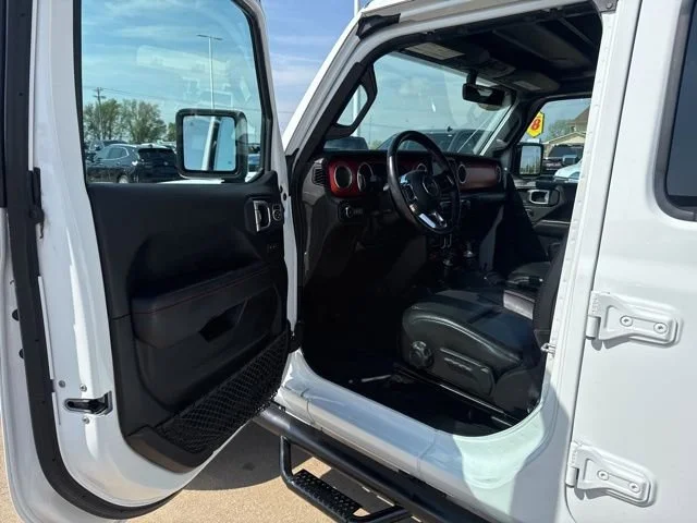 Used 2020 White Jeep Rubicon image 10