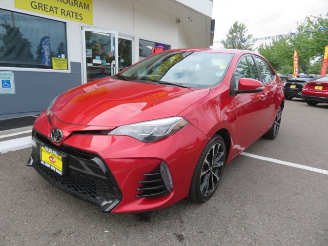 2018 Toyota Corolla SE AT's photo
