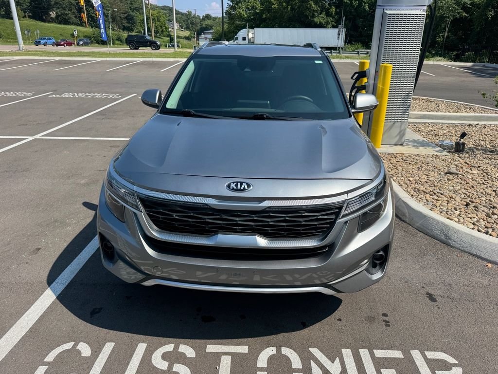 Used 2021 Gray Kia S image 6
